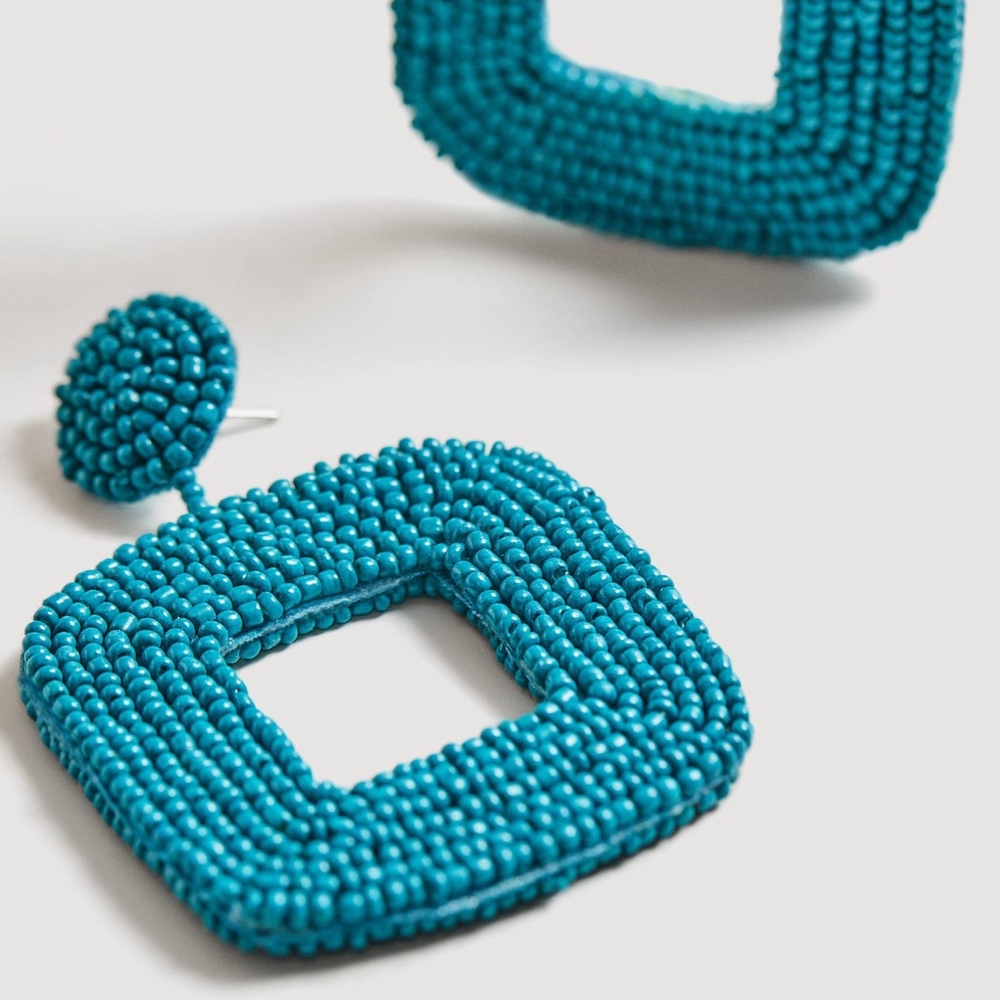 Mango beaded square earring in blue/ turquoise
